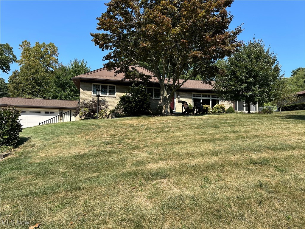 Oakley Rd, Wooster, OH 44691