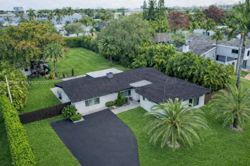 241 Sw 129th Ave, Miami, FL, 33184-1230 | Card Image