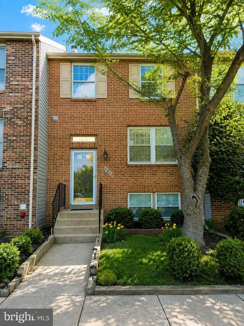 6307 Betsy Ross Ct, CENTREVILLE, VA, 20121-3524 | Card Image