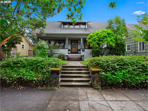 5635 N Burrage Ave, Portland, OR, 97217-4131 | Card Image