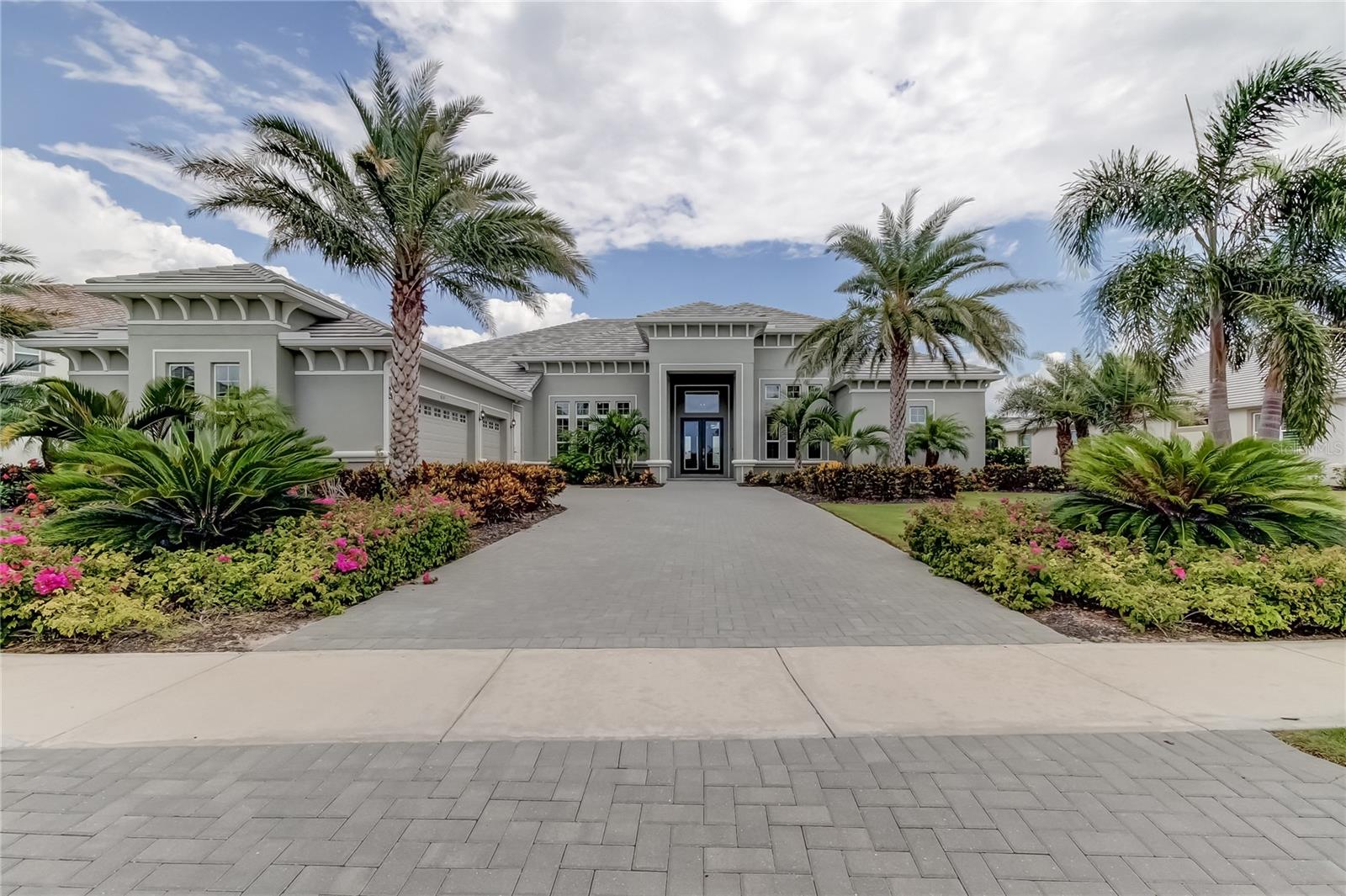 Manns Harbor Dr, Apollo Beach, FL 33572