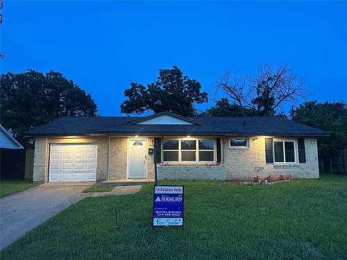 1905 Virginia St, Grand Prairie, TX, 75051-3719 | Card Image