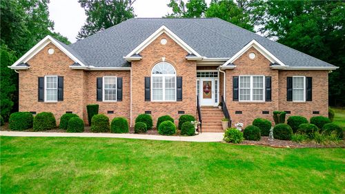 109 Windsong Ct, Anderson, SC, 29621-3561 | Card Image