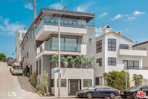 4108 Highland Ave, Manhattan Beach, CA, 90266-6537 | Card Image