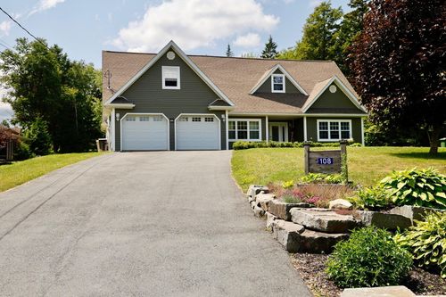 108 Danny Dr, Beaver Bank, NS, B4G1B2 | Card Image