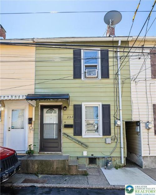 232 E Raspberry St, BETHLEHEM, PA, 18018-4246 | Card Image