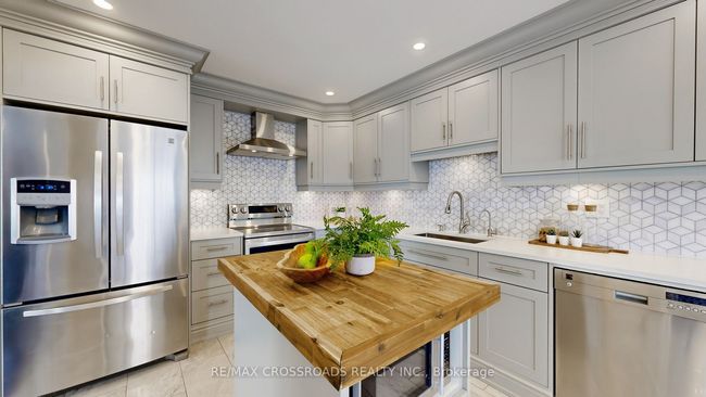 72 Oswell Dr, House other with 4 bedrooms, 3 bathrooms and 2 parking in Ajax ON | Image 17