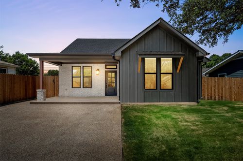 2923 Reuter Ave, Waco, TX, 76708-2434 | Card Image