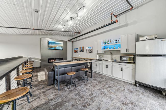 Picture of a completed/upgraded unit | Image 21