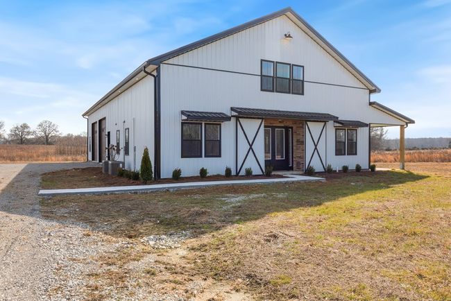 1807 Three Island Rd, Home with 3 bedrooms, 3 bathrooms and 5 parking in Walling TN | Image 23
