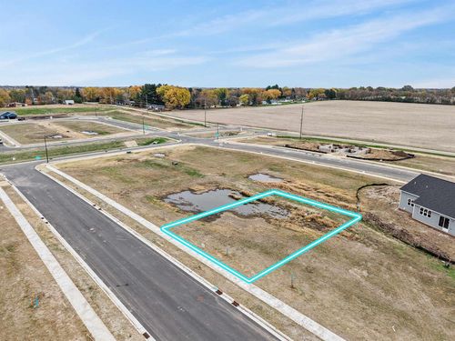 343 Wild Rose Way, Stoughton, WI, 53589 | Card Image