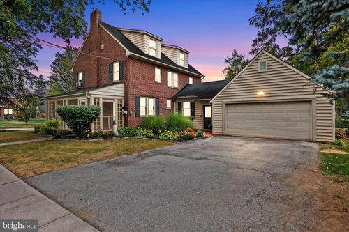 101 N Vernon St, YORK, PA, 17402-2344 | Card Image