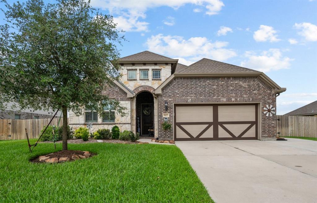 Kay Kay Ct, Baytown, TX 77523