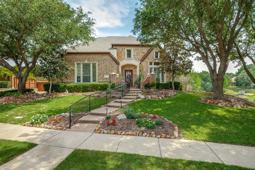 8109 Penobscot Ln, McKinney, TX, 75071-7528 | Card Image
