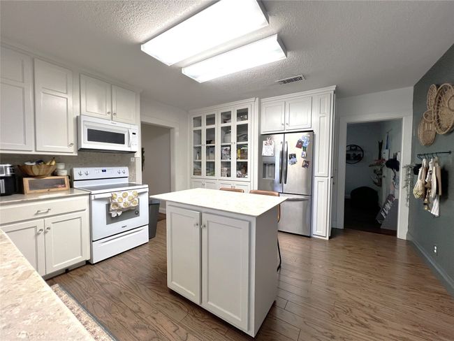 1107 N Avenue G, House other with 3 bedrooms, 3 bathrooms and null parking in Haskell TX | Image 10