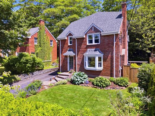 1135 Rockcliffe St, Halifax, NS, B3H3Y7 | Card Image
