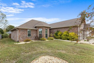 329 Sherborne Ct, House other with 3 bedrooms, 2 bathrooms and null parking in Florence AL | Image 2