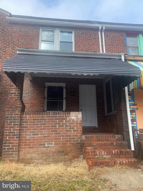3306 W Franklin St, BALTIMORE, MD, 21229-3052 | Card Image
