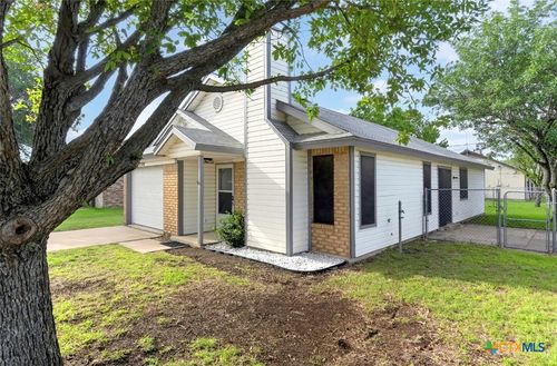 2504 Fieldstone Dr, Killeen, TX, 76549-3484 | Card Image