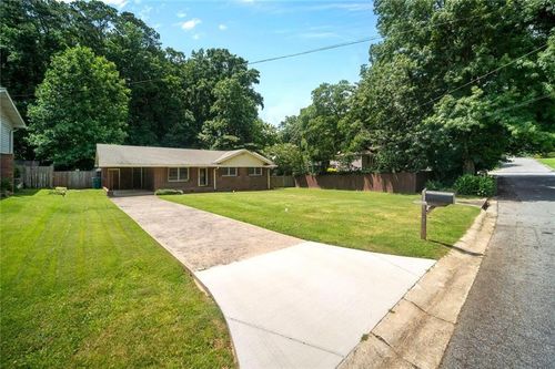 3464 Navaho Trl Se, Smyrna, GA, 30080-4506 | Card Image