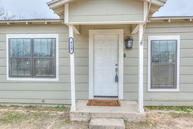 419 E E 29 Th St, House other with 3 bedrooms, 2 bathrooms and null parking in San Angelo TX | Image 5