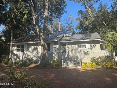 2 Sutherland Court, Hilton Head Island, SC, 29928 | Card Image