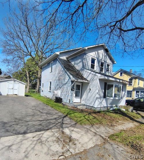 513 S 1st St, Fulton, NY, 13069-2931 | Card Image