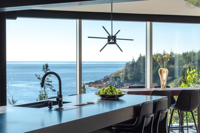 20 Ashley Dr, House other with 3 bedrooms, 4 bathrooms and 3 parking in Halibut Bay NS | Image 15