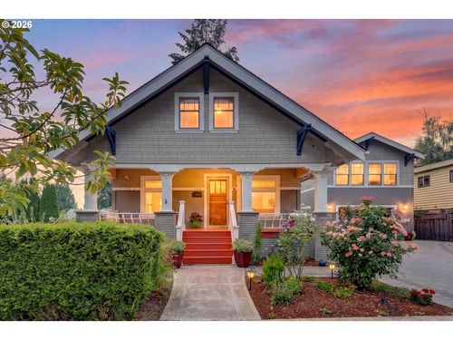 3803 Se 41st Ave, Portland, OR, 97202-1716 | Card Image