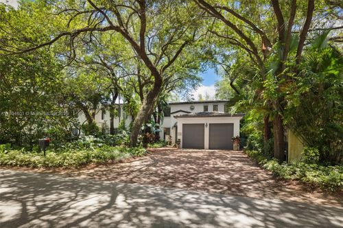 7250 Sw 47th Ave, Coral Gables, FL, 33143-6229 | Card Image