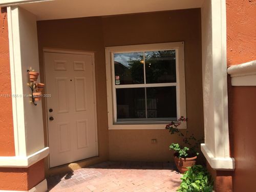 apt-357-6141 Nw 115th Pl, Doral, FL, 33178-4513 | Card Image