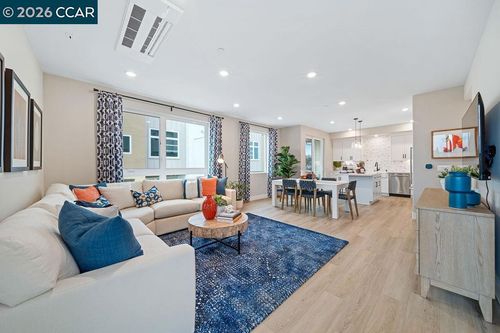 27264 Cosmo Ct, Hayward, CA, 94544-4159 | Card Image