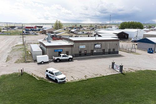 {{alt}} | Card Image