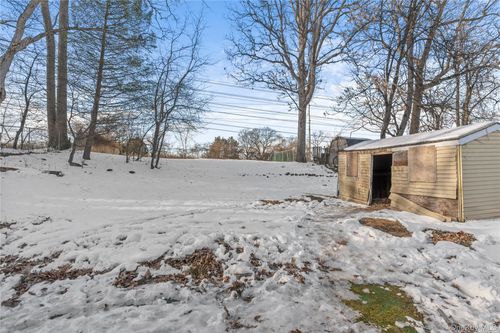 41 Hurd Ave, Garnerville, NY, 10923-1805 | Card Image