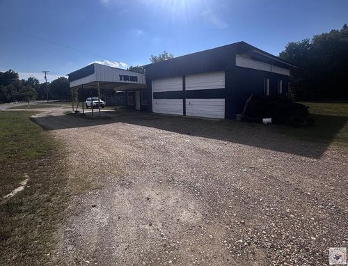 1702 S Lake Dr., Texarkana, TX, 75501 | Card Image