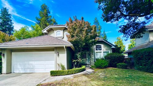 852 E Newcastle Lane, Fresno, CA, 93720 | Card Image
