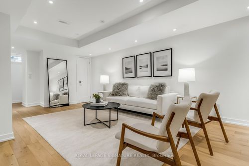lower-58 Fern Ave, Toronto, ON, M6R1K1 | Card Image