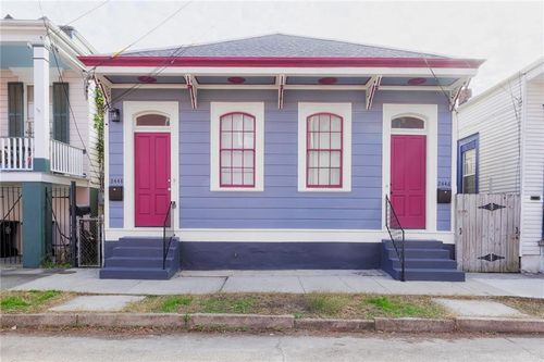 2448 N Rampart St, New Orleans, LA, 70117-7850 | Card Image