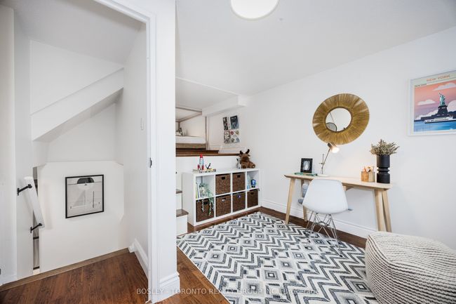 25 - 1666 Queen St E, Condo with 3 bedrooms, 1 bathrooms and null parking in Toronto ON | Image 23