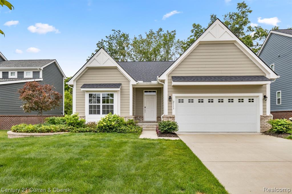 Wiltshire Dr, Ypsilanti, MI 48198