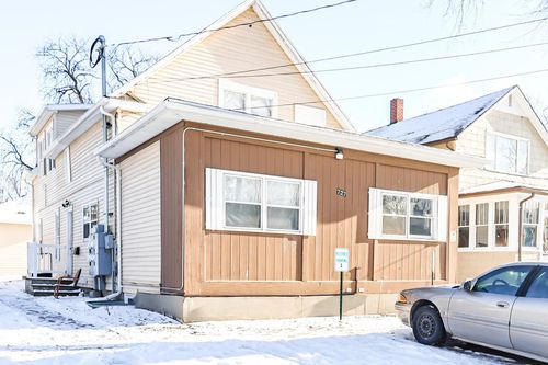 727 3rd Street N, Fargo, ND, 58102 | Card Image