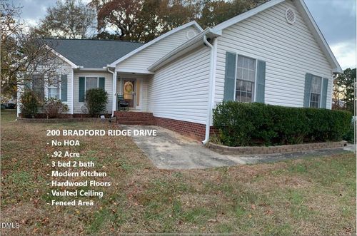 200 Bradford Ridge Dr, Youngsville, NC, 27596-7515 | Card Image