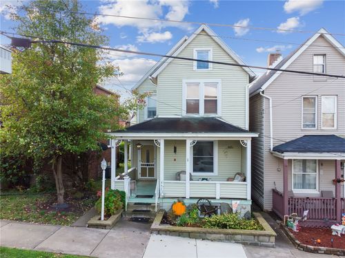 647 7th St, Pitcairn, PA, 15140-1208 | Card Image