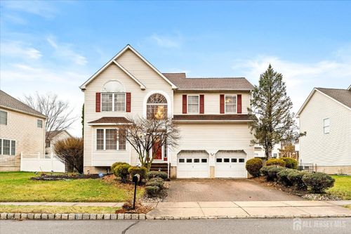 33 Yorktown Rd, Monmouth Junction, NJ, 08852-3073 | Card Image