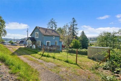 1008 Virginia Street, House other with 3 bedrooms, 2 bathrooms and null parking in Raymond WA | Image 1