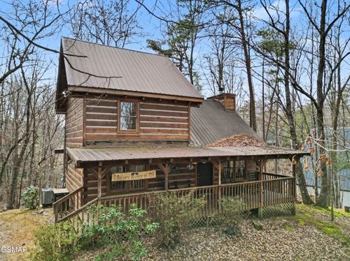1141 Ski View Ln, Sevierville, TN, 37876 | Card Image
