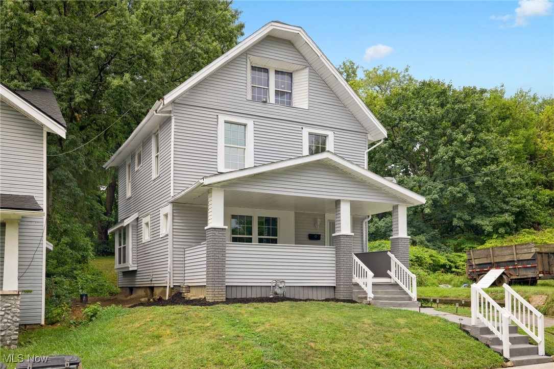 Long St, Akron, OH 44301