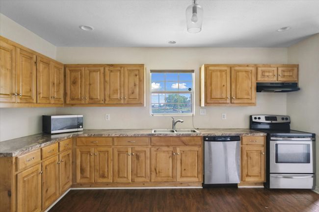 1118 E Goode St, House other with 4 bedrooms, 3 bathrooms and null parking in Quitman TX | Image 14