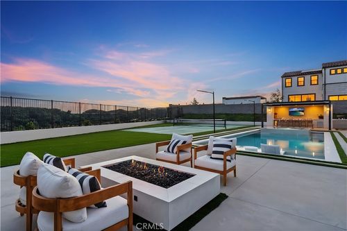 18411 Boulder Blf, Silverado, CA, 92676-9663 | Card Image