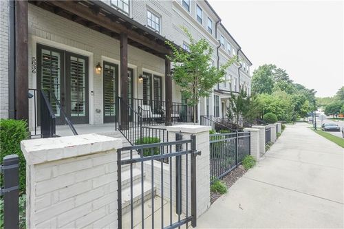 5836 Sandy Springs Cir, Sandy Springs, GA, 30328-4834 | Card Image